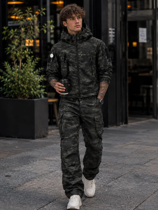StormShield Set – Waterproof Softshell Jacket & Fleece Pants