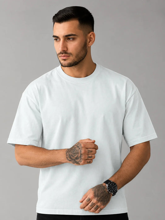 UrbanTrail Tee – Oversized Casual T-Shirt