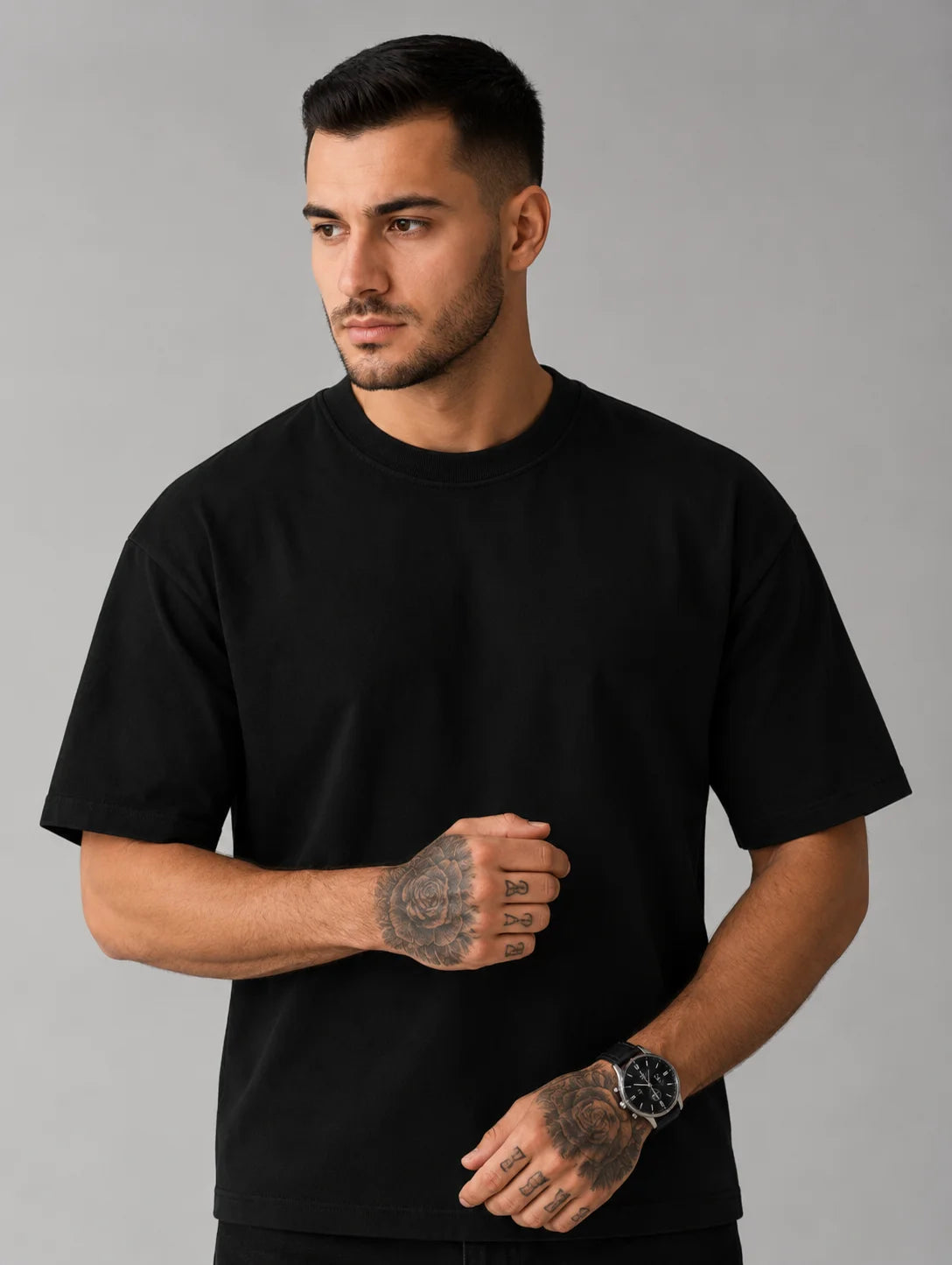UrbanTrail Tee – Oversized Casual T-Shirt