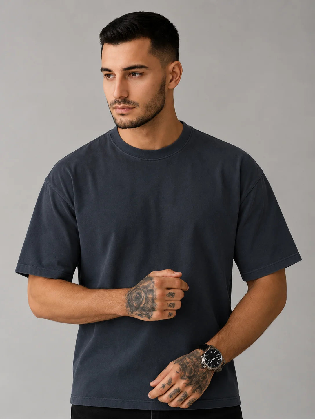 UrbanTrail Tee – Oversized Casual T-Shirt